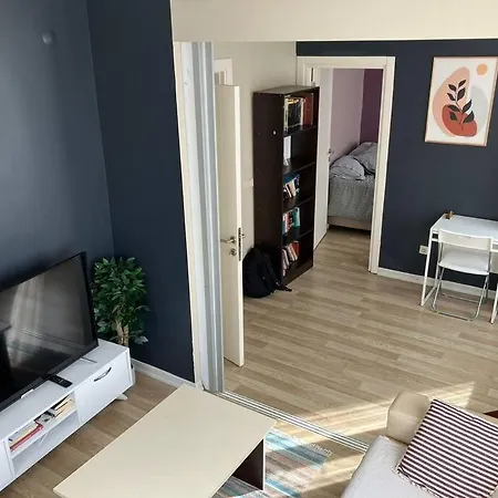 0017 - Uskudar, Central, Cozy And Economic Flat. Lägenhet *